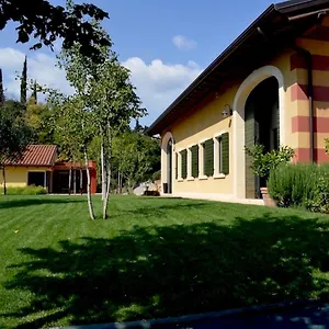  Vakantieboerderij Sommavalle